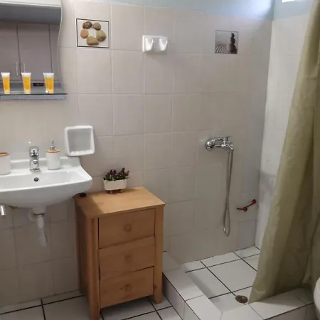 Natalie 3 Cozy And Cool