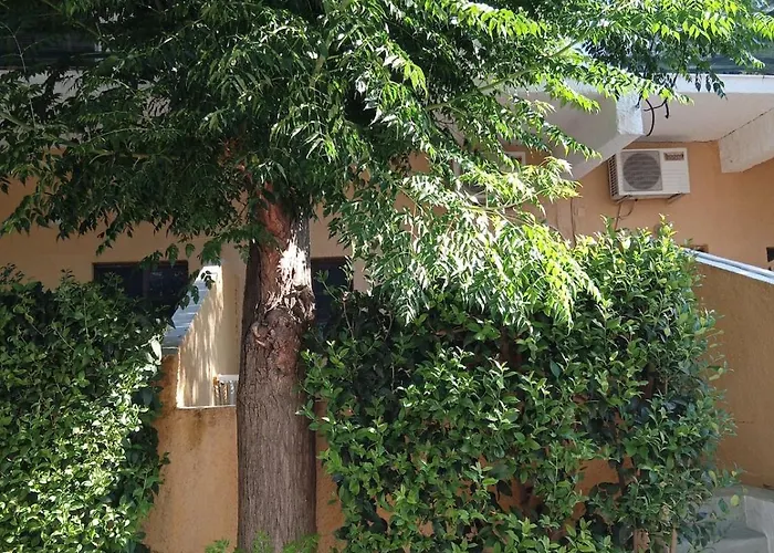 Natalie 3 Cozy And Cool * Drepano (Argolis)